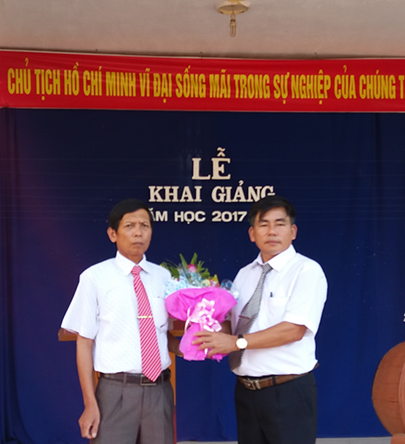 khai giang 4.bmp
